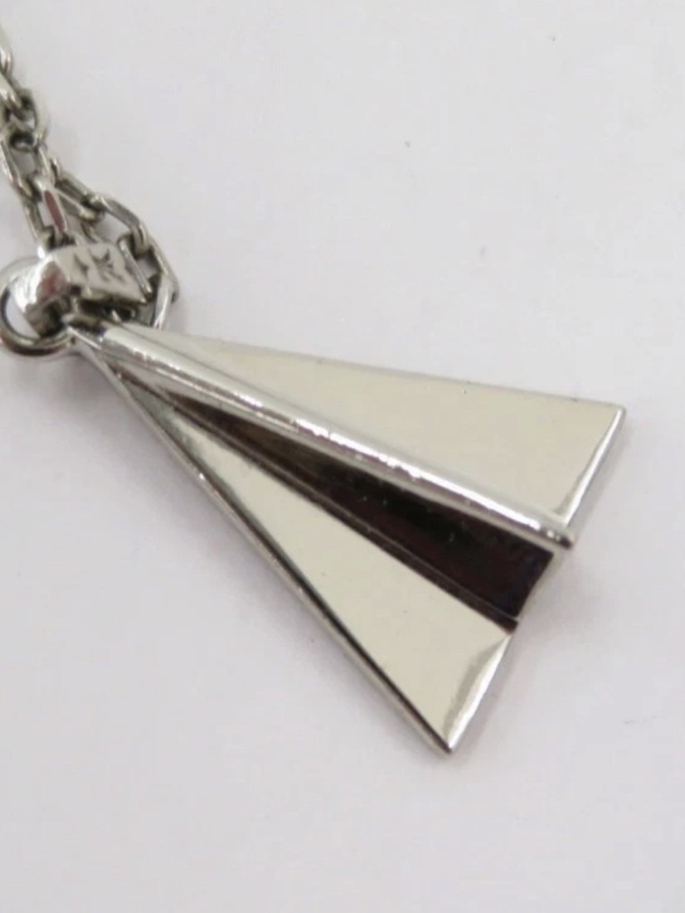 Louis Vuitton LV Paper Plane Pendant Necklace M01034 Silver - Picture 8 of 8